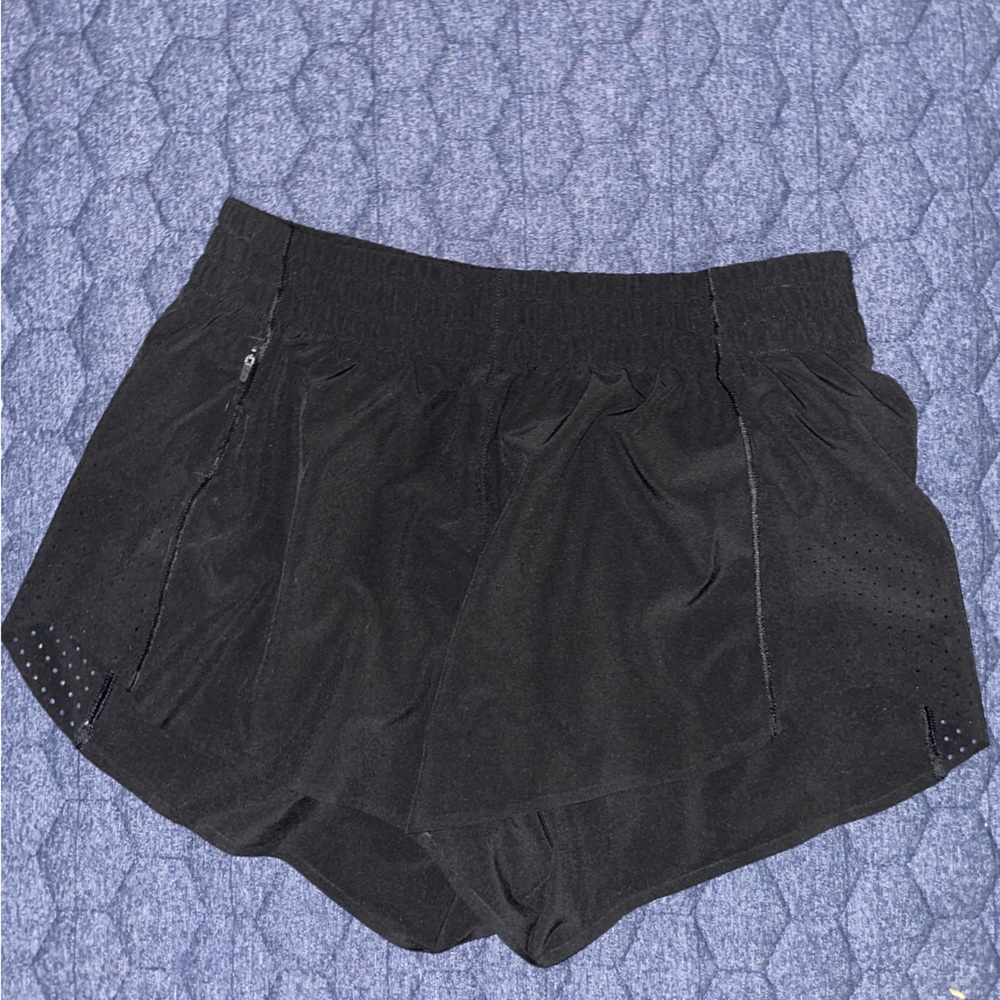 ATHLETA SHORTS